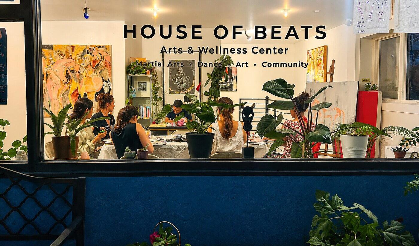 Kamaal and Shirin teaching at House of Beats